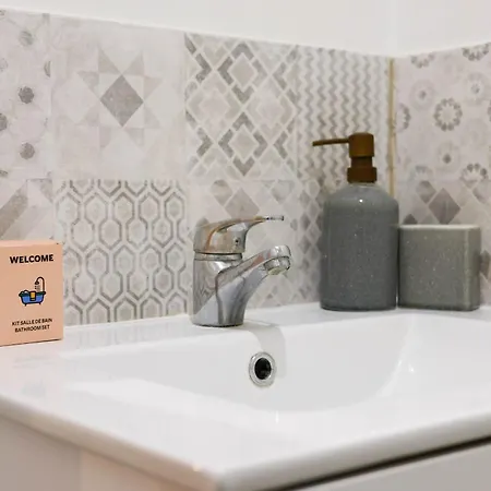 Daire M003 Marquer Beau T2 En Hyper Centre Annemasse